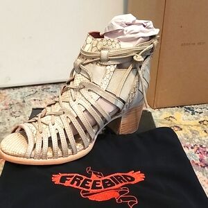 Freebird Womens Wazee Leather bootie sandal size 9